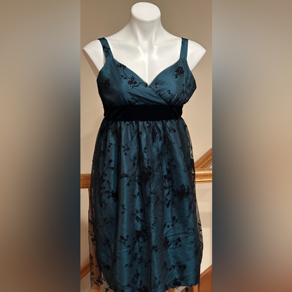 Sugar Blue Satin Black Lace Sequence Dress Velvet Tie & Zip In Back  Girls SZ 16
